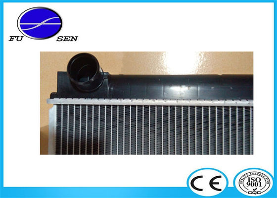 100% PASSED Test Mitsubishi Canter Radiator , Mitsubishi Fuso Radiator