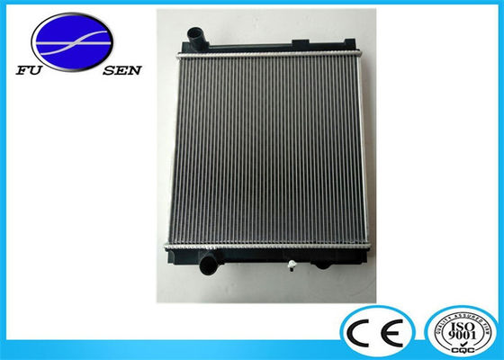 100% PASSED Test Mitsubishi Canter Radiator , Mitsubishi Fuso Radiator